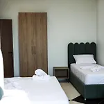 Hotel Oli 3*