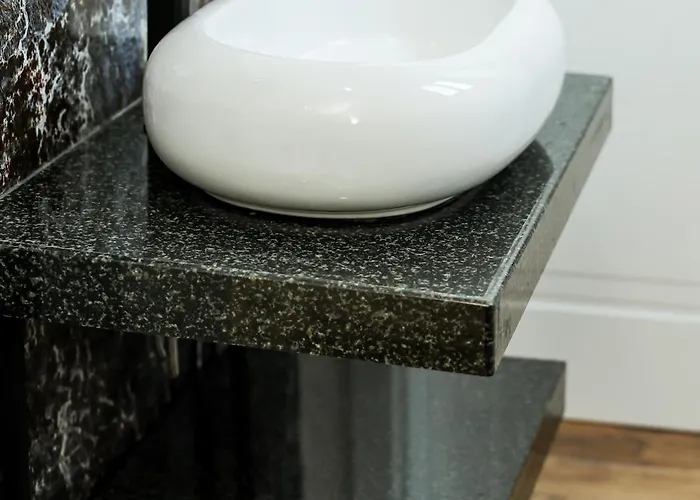 מלון Oli Fushe-Kruje