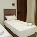 Hotel Oli 3*
