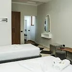 Oli فندق 3*