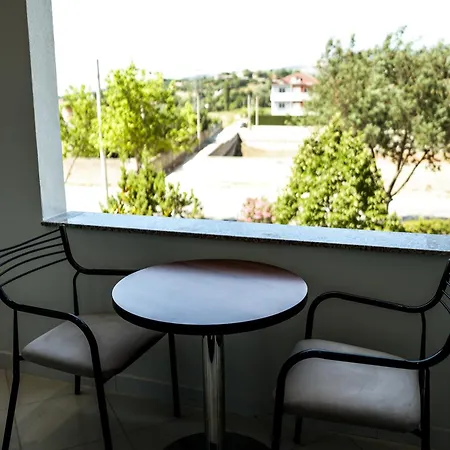 Oli Hotel 3*