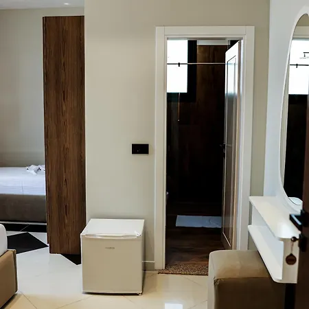 Oli Hotel